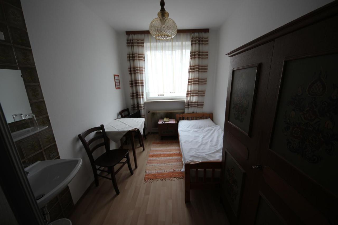 Hotel Kleinmuenchen Линц Екстериор снимка