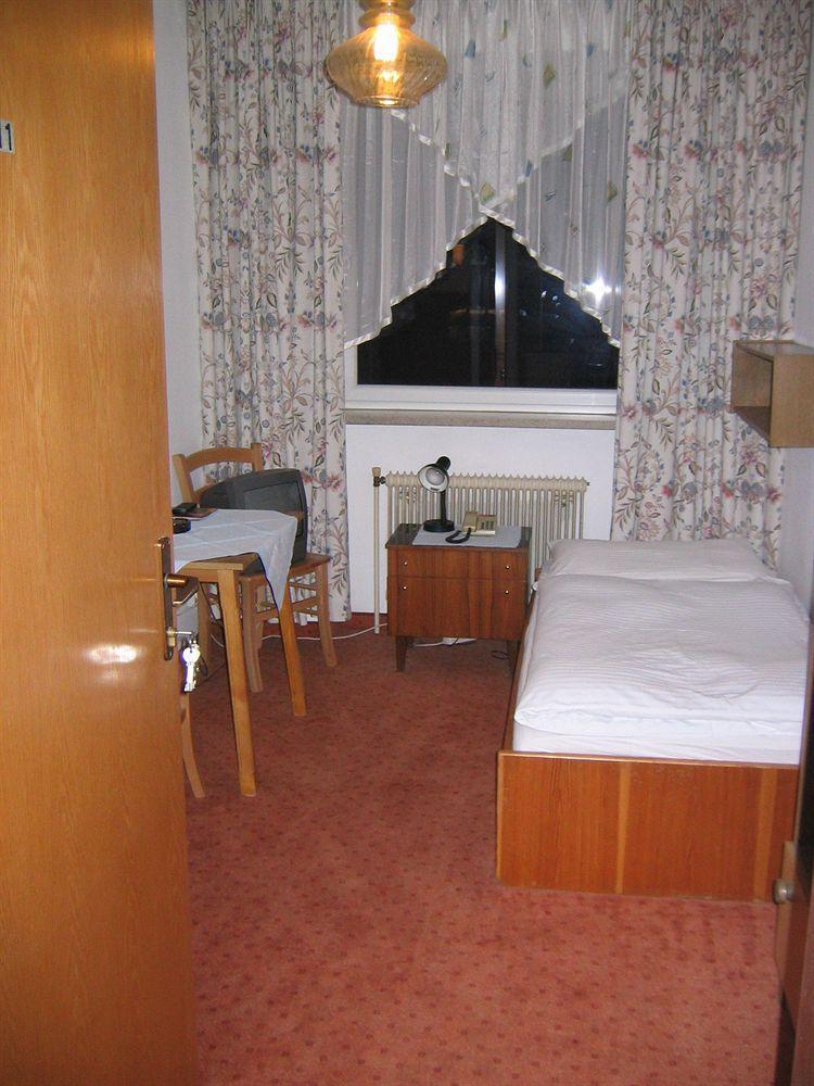 Hotel Kleinmuenchen Линц Екстериор снимка