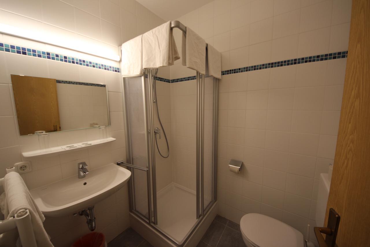 Hotel Kleinmuenchen Линц Екстериор снимка